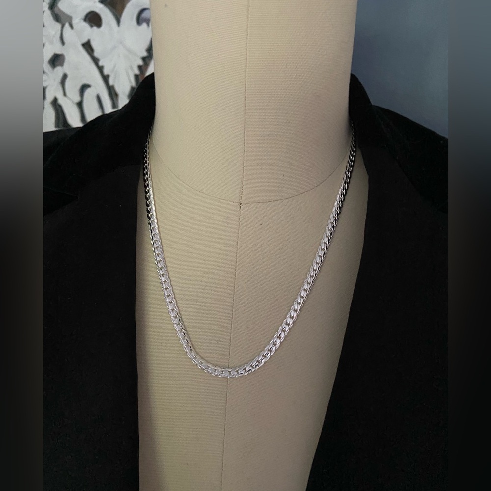 NEW Silver Chain Necklace